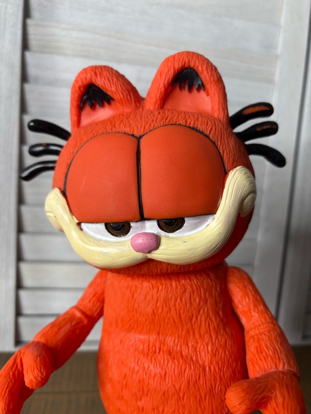 Custom Light-Up Garfield Figure - OOAK Art Piece Multiple Light Modes - Picture 3 of 13